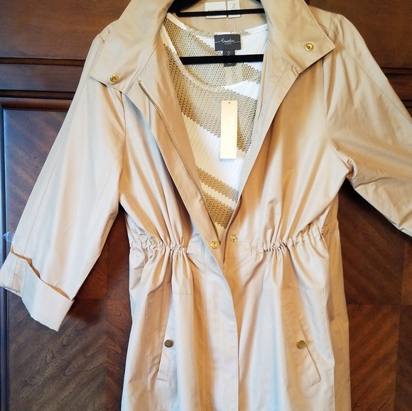 Jacket - Picture 3 of 3